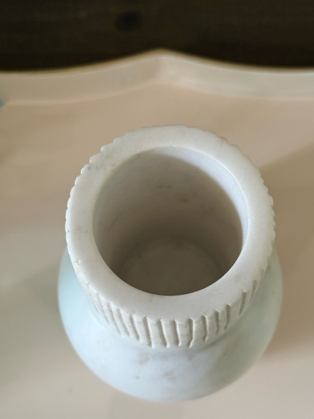 Mud Pie Marble Ribbed Vase - Picture 2 of 5